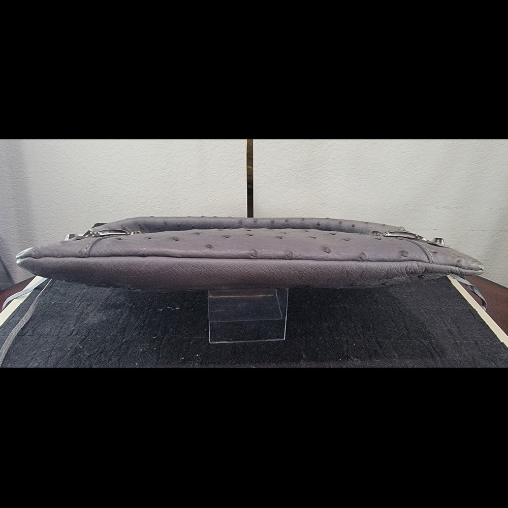 BALENCIAGA Ostrich Envelope Clutch bag - Picture 5 of 11